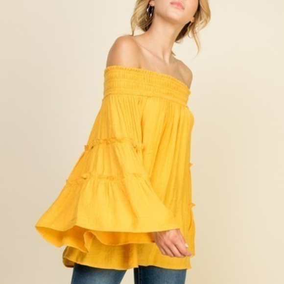 Off Shoulder Top - Picture 4 of 7